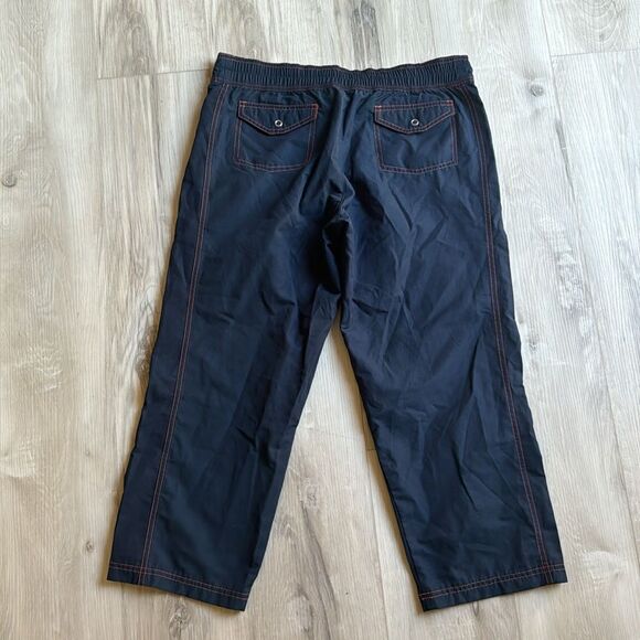 Vintage Nike Nylon Cropped Pants Size Medium - Picture 2 of 6